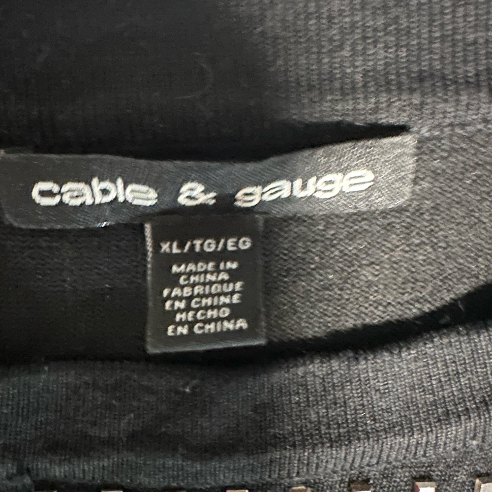 Bundle of three sweater greet condition
